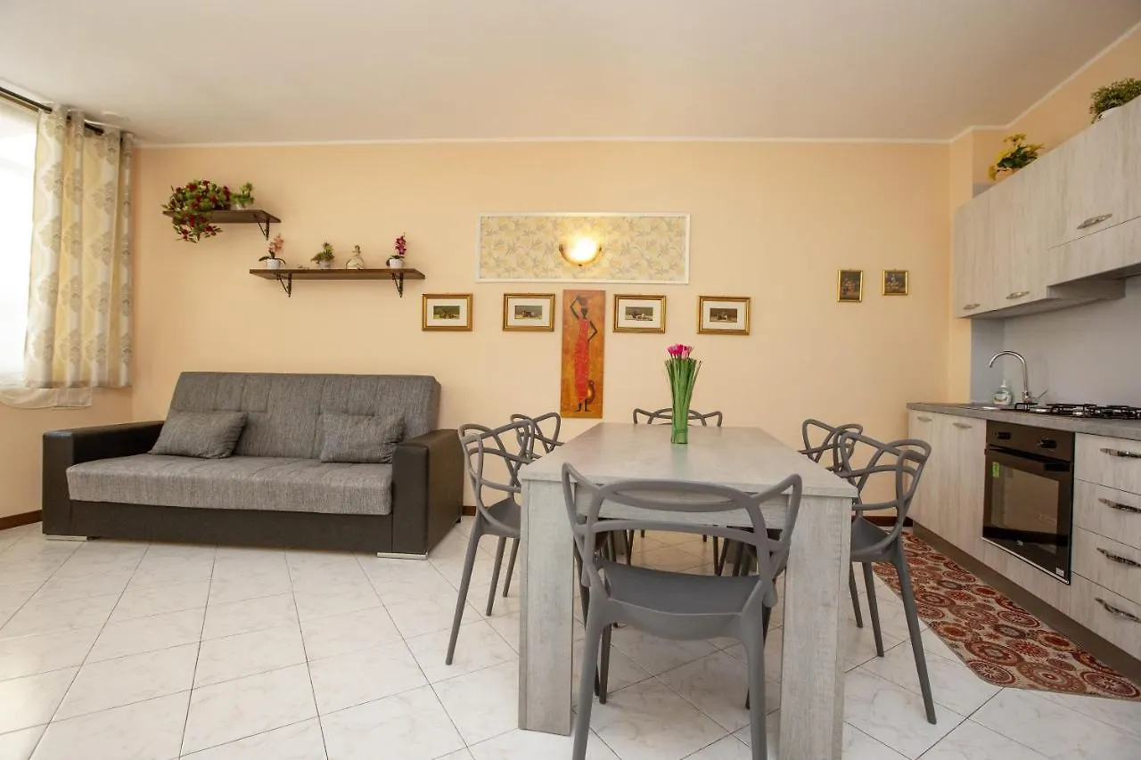 Appartement Casa Fabrizia à Desenzano del Garda