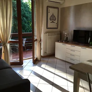 Apartment Antonellagardalake, Desenzano del Garda